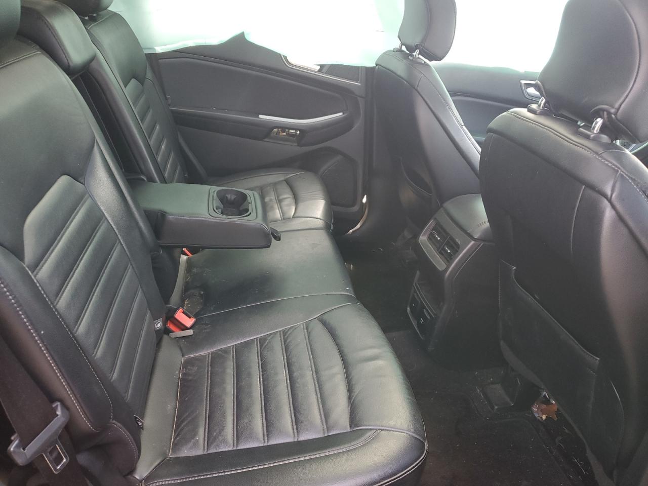 2015 Ford Edge - Image 11