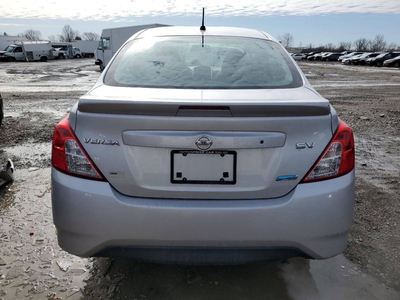 2015 Nissan Versa - Image 6