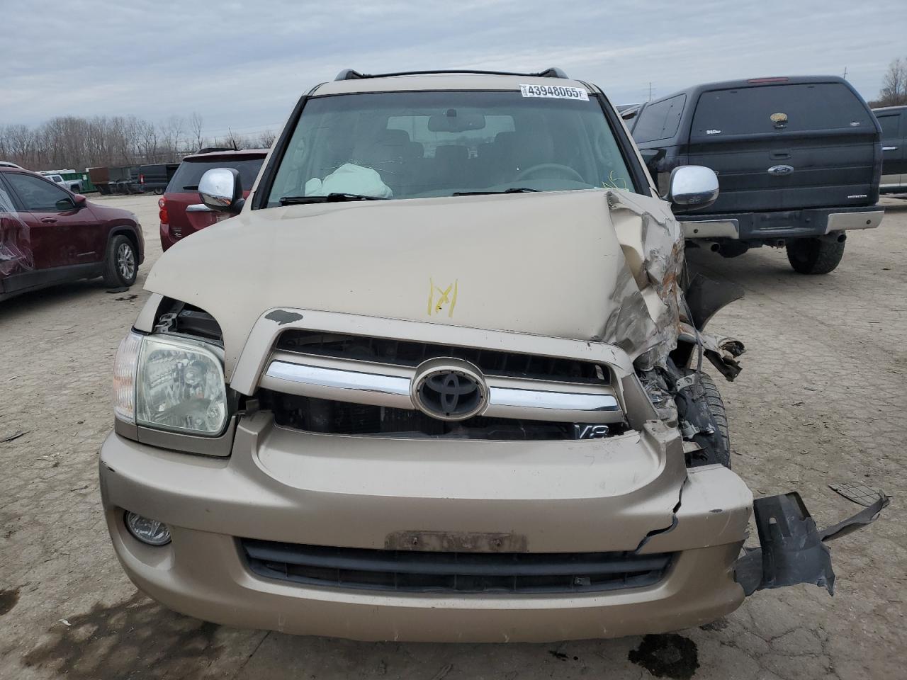 2007 Toyota Sequoia - Image 5
