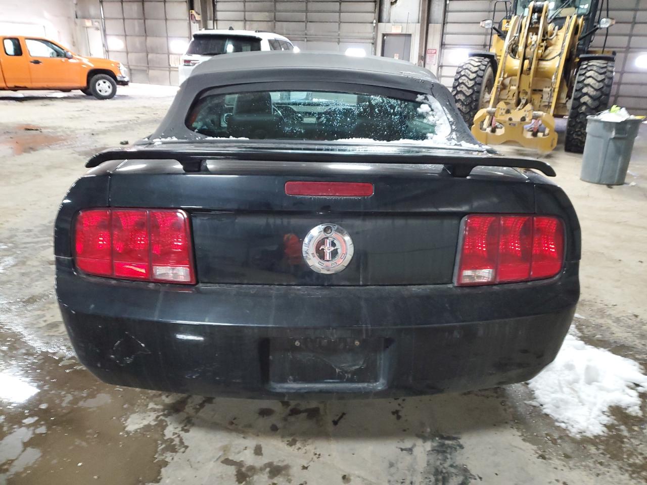 2006 Ford Mustang - Image 6