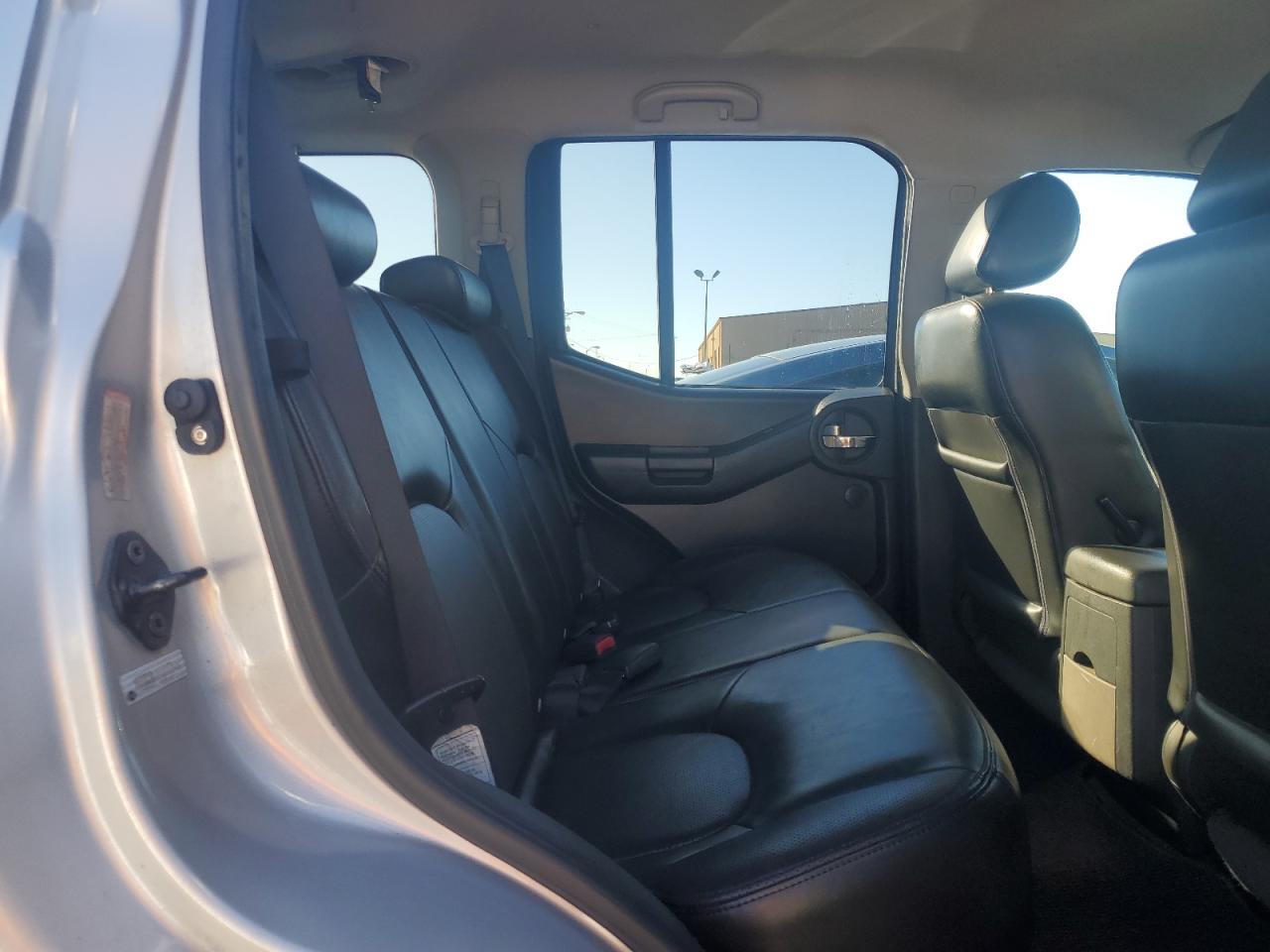 2009 Nissan XTerra - Image 11