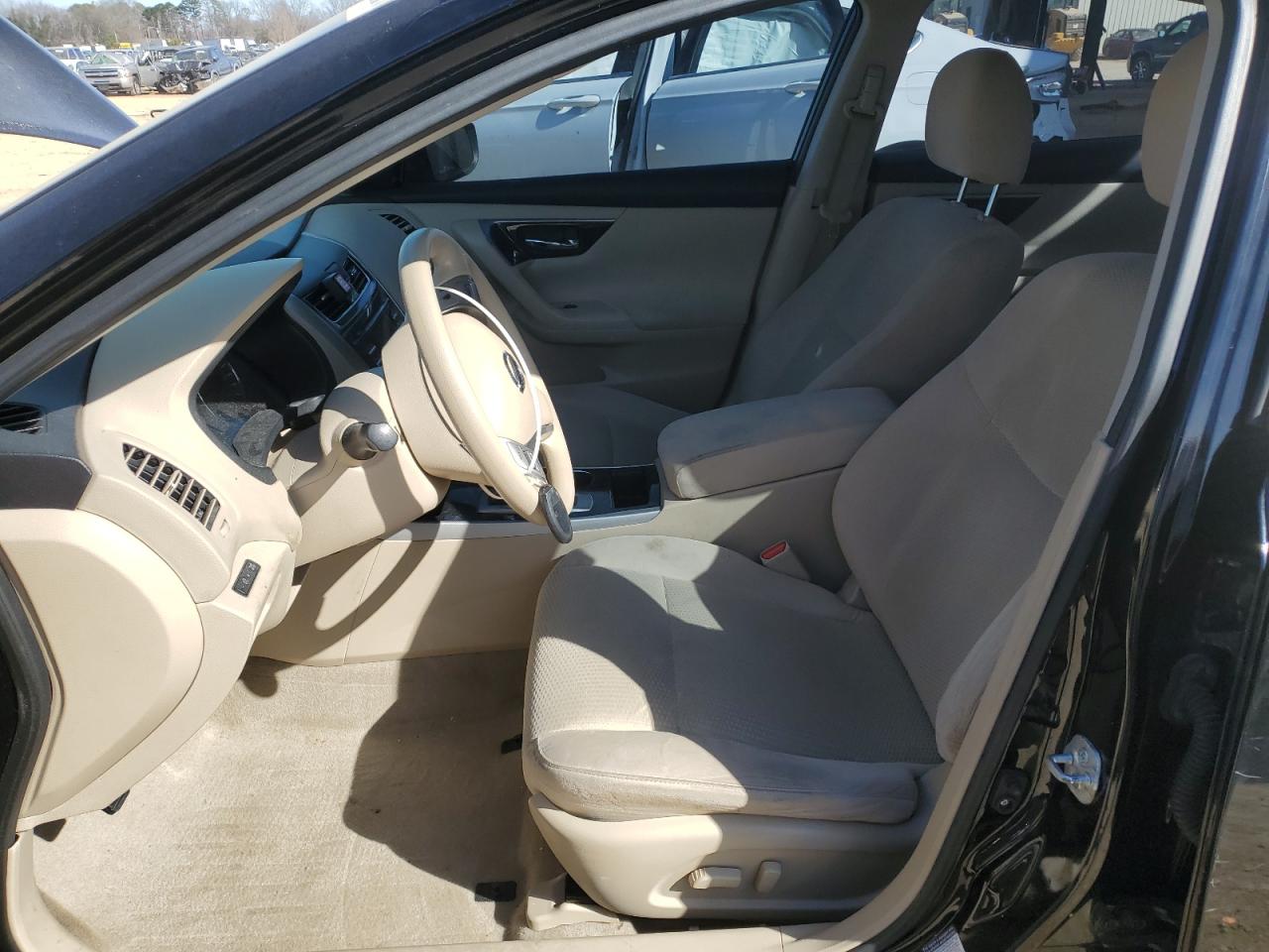 2014 Nissan Altima - Image 7