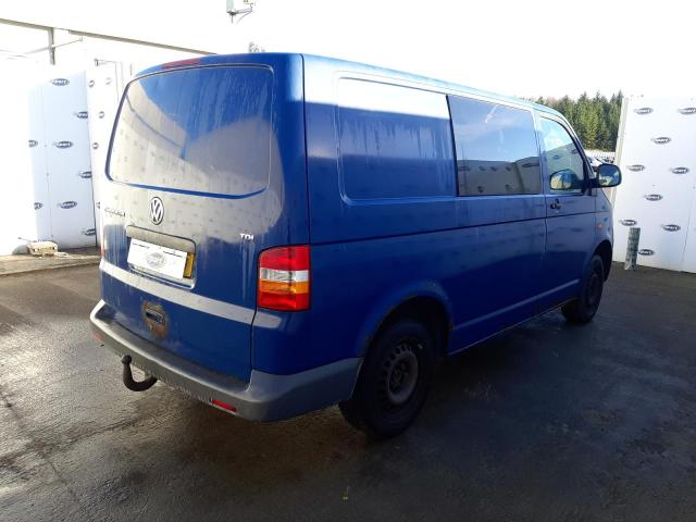 2004 VOLKSWAGEN TRANSPORTE