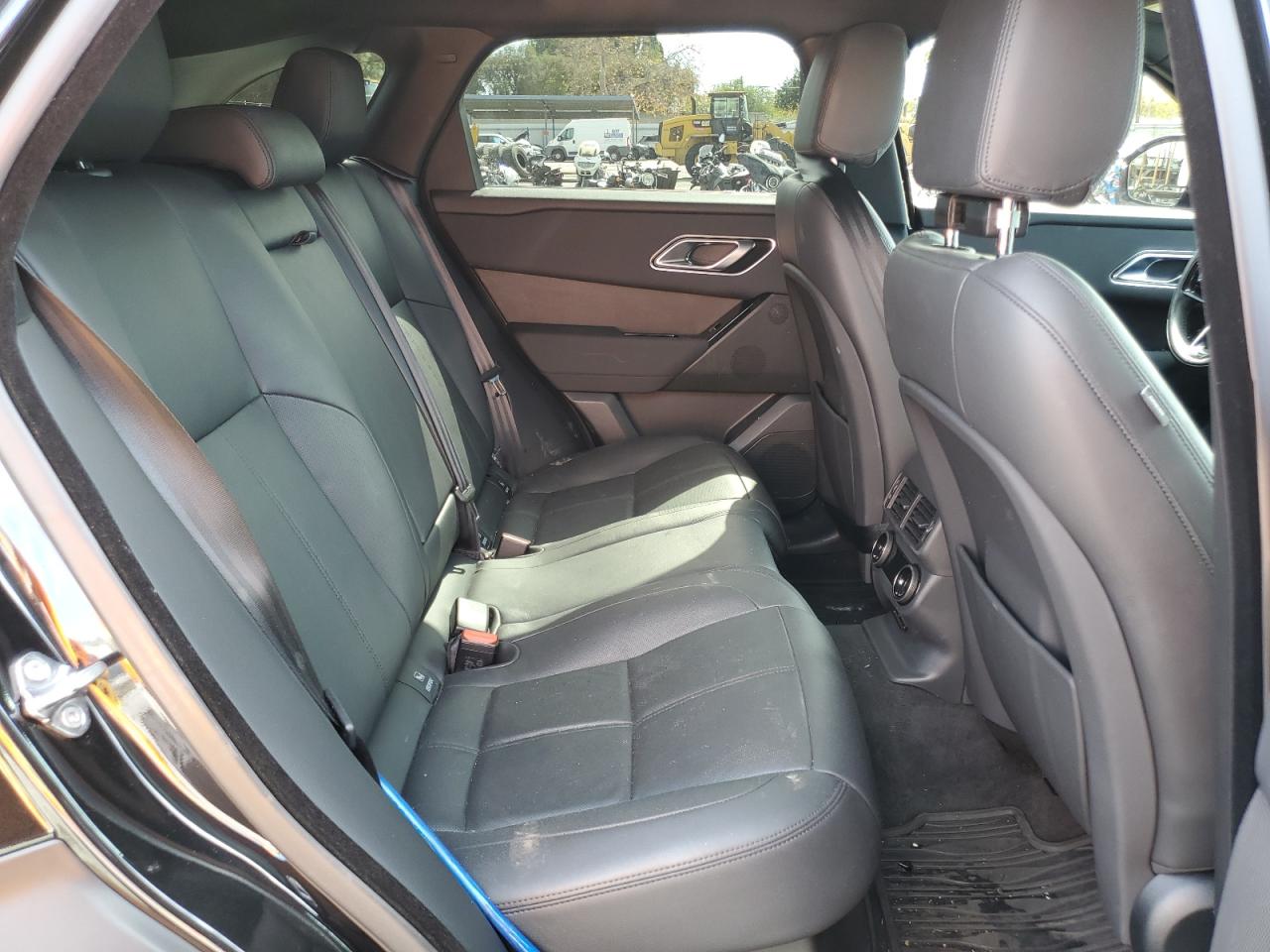 2024 Land Rover Range Rover - Image 11