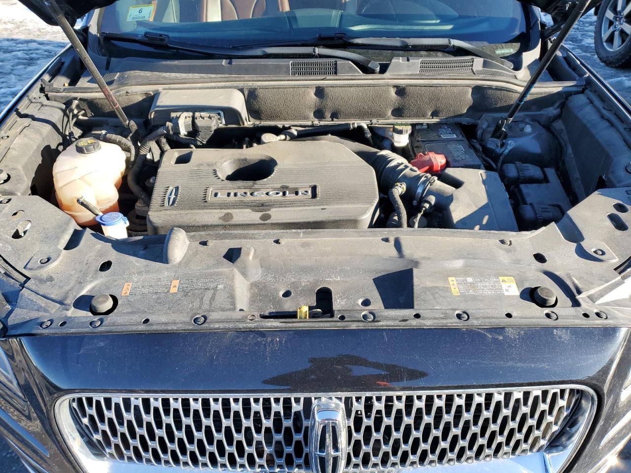 2019 Lincoln Nautilus - Image 12