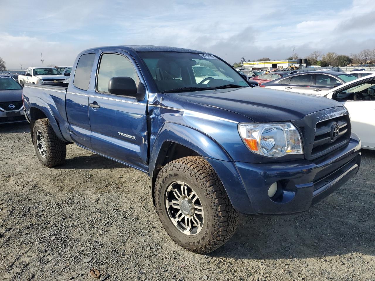 2005 Toyota Tacoma - Image 4