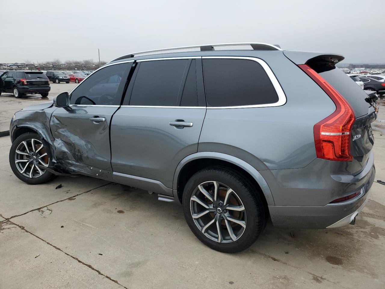 2019 Volvo XC90 - Image 2