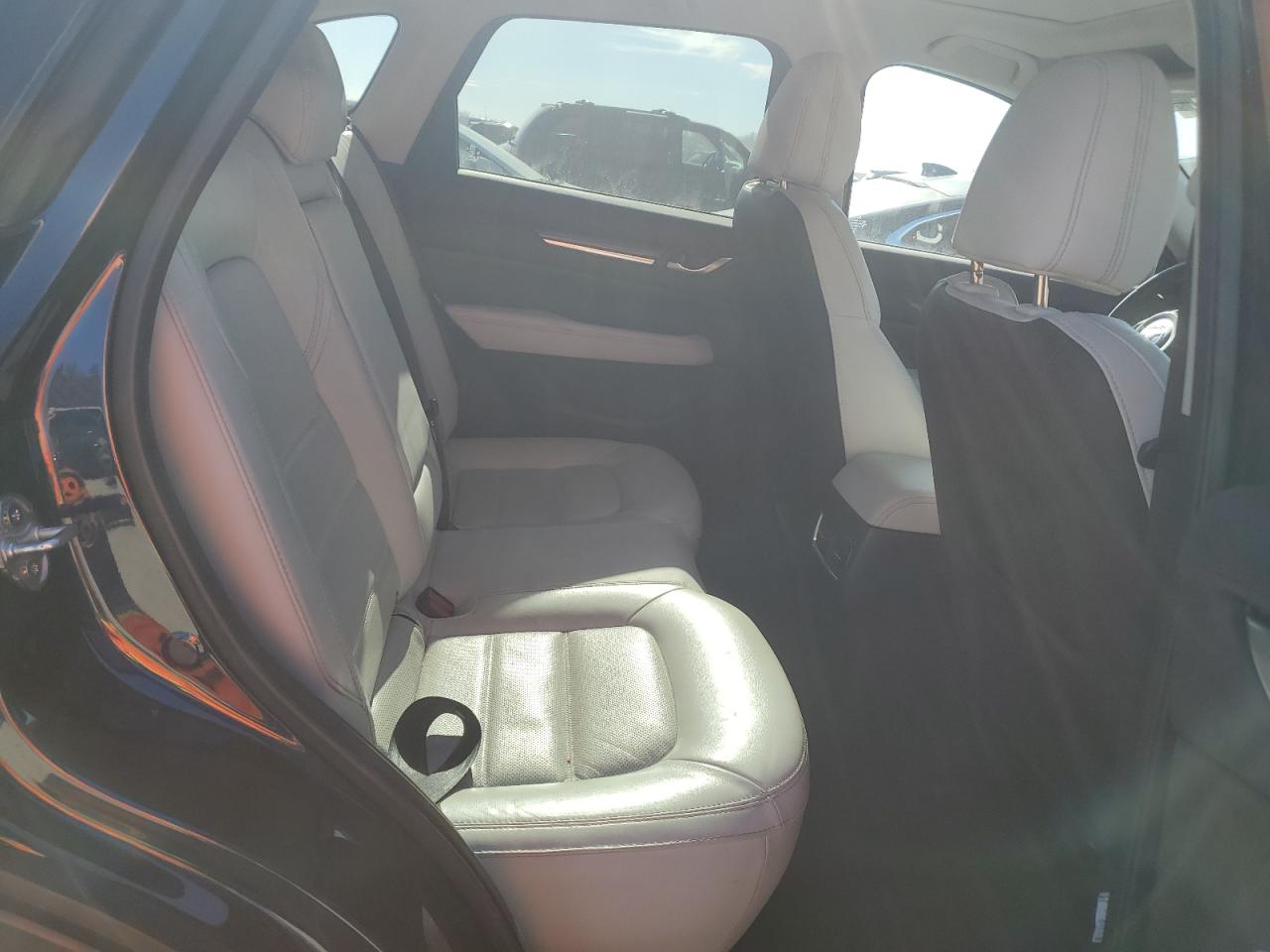 2018 Mazda CX-5 - Image 11