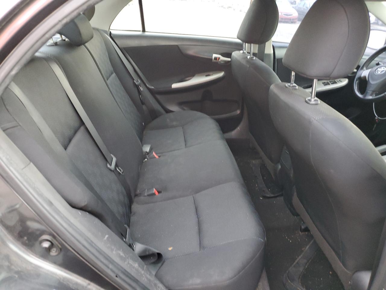 2010 Toyota Corolla - Image 10