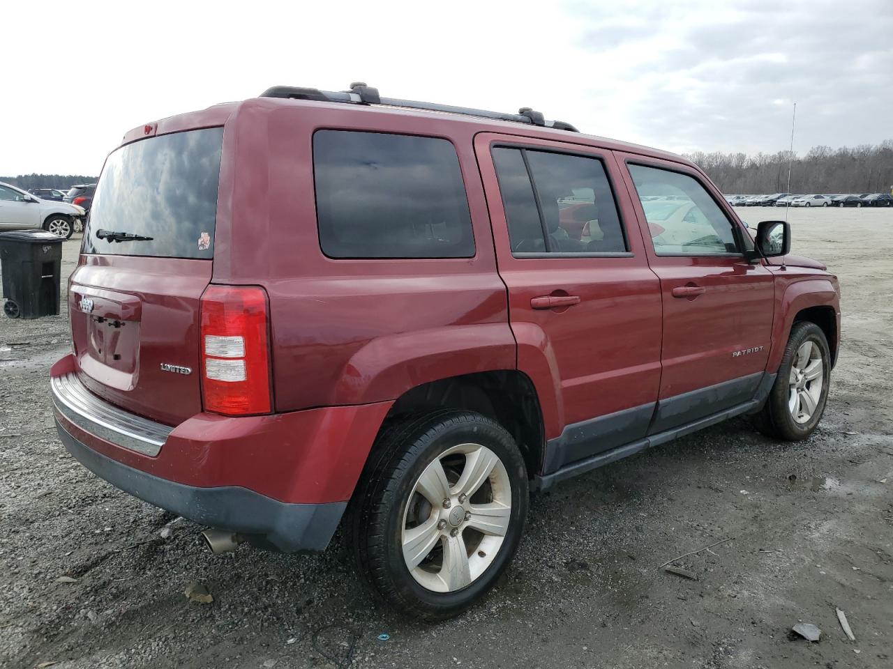 2014 Jeep Liberty (Patriot) - Image 3