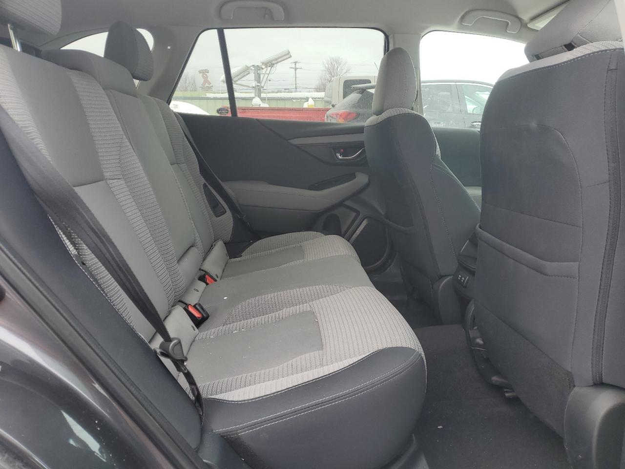 2021 Subaru Outback - Image 11
