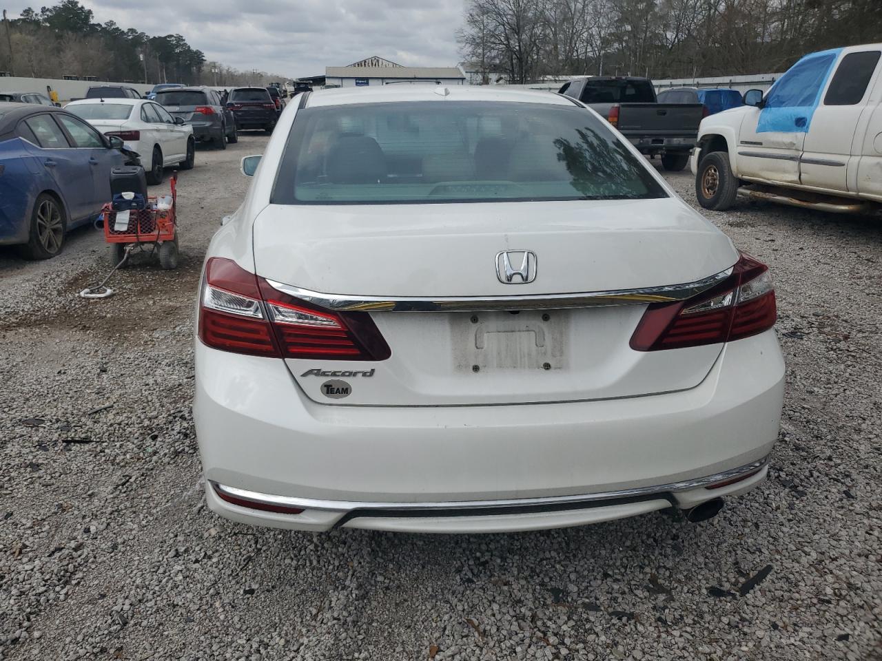 2016 Honda Accord - Image 6