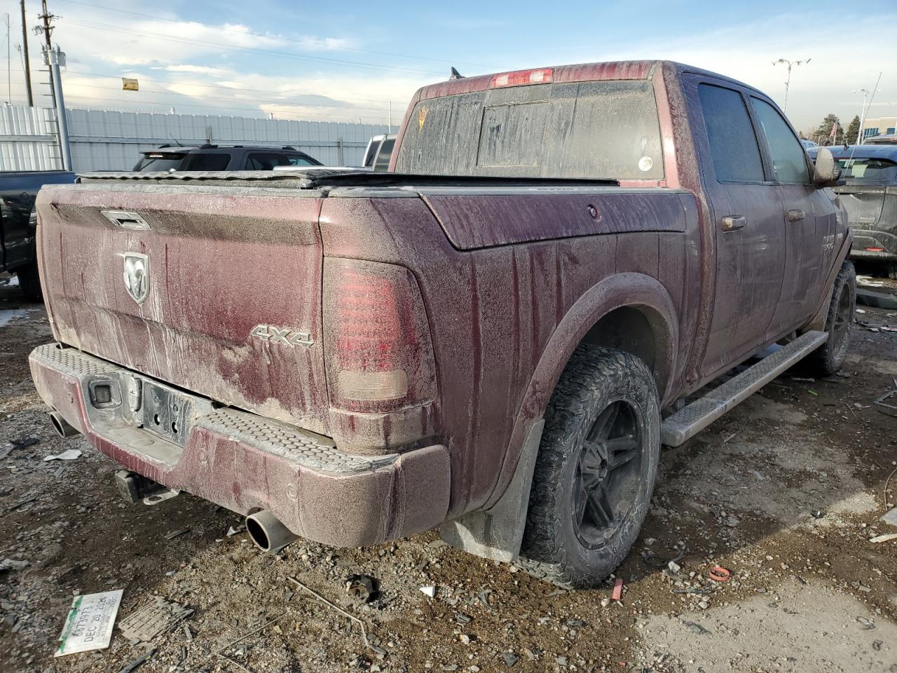 2016 RAM 1500 - Image 3