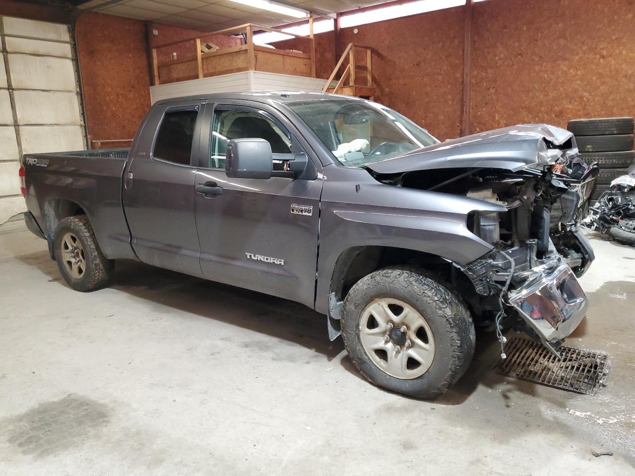 2018 Toyota Tundra - Image 4