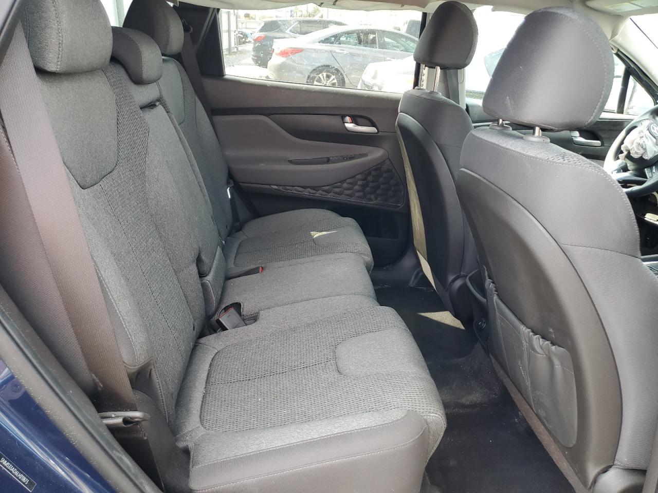 2020 Hyundai Santa Fe - Image 11