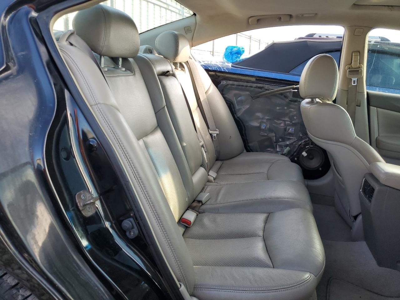 2009 Nissan Maxima - Image 10