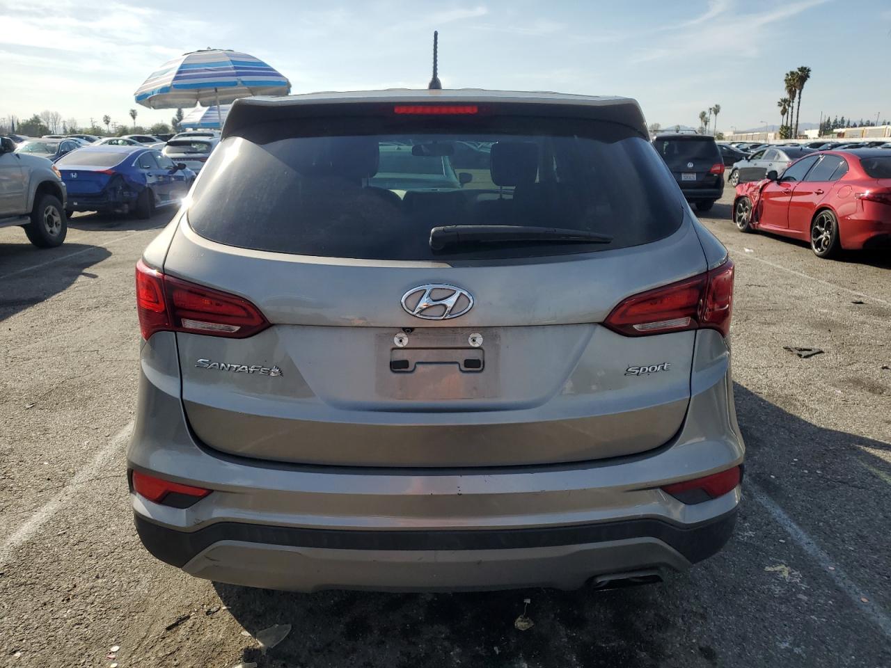 2018 Hyundai Santa Fe - Image 6