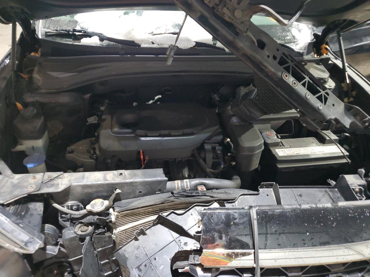 2019 Hyundai Santa Fe - Image 14