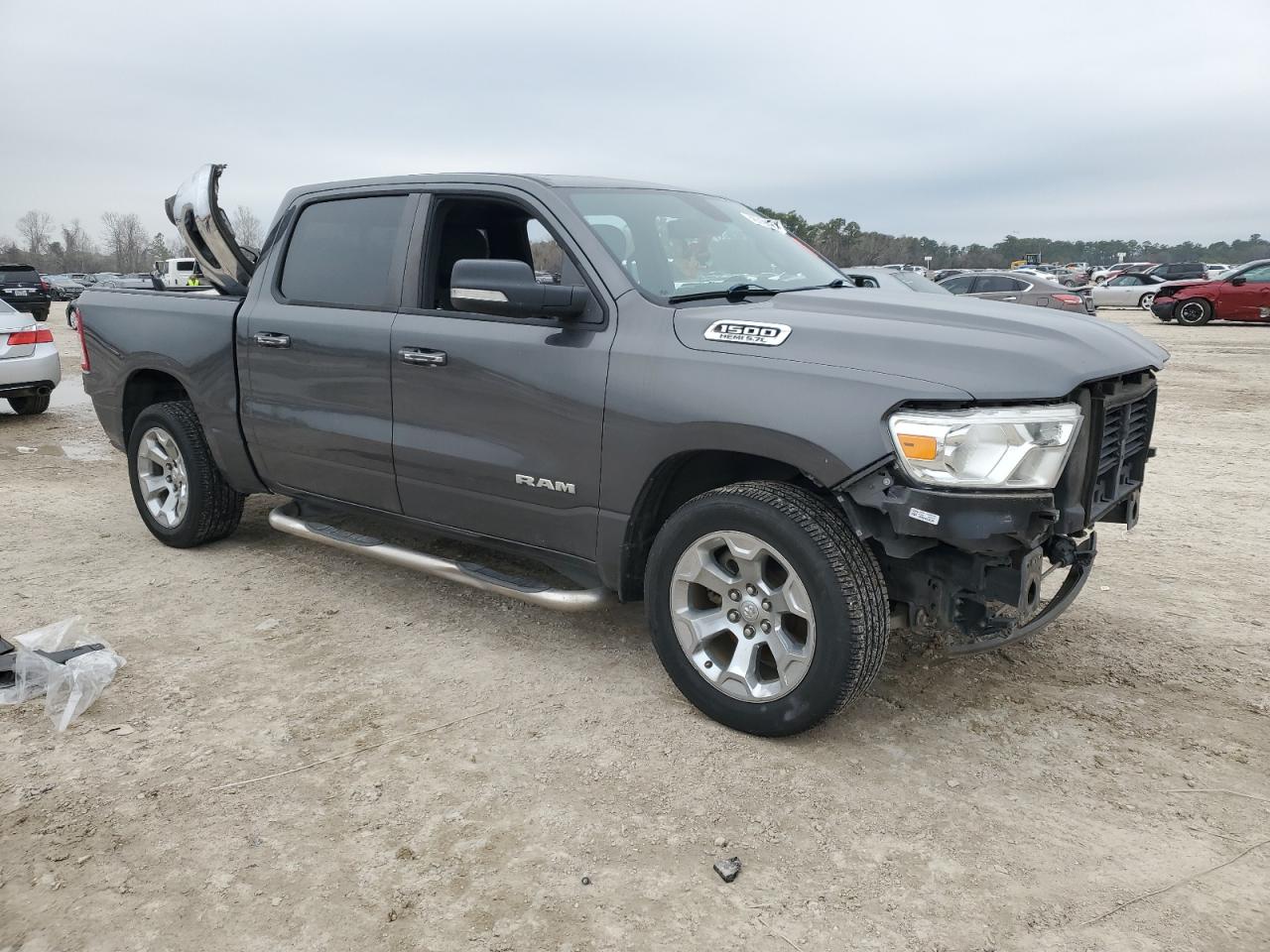 2020 RAM 1500 - Image 4
