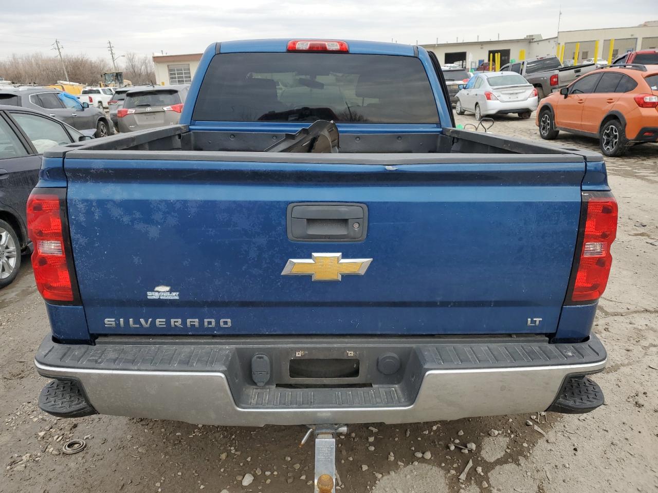 2015 Chevrolet Silverado - Image 6