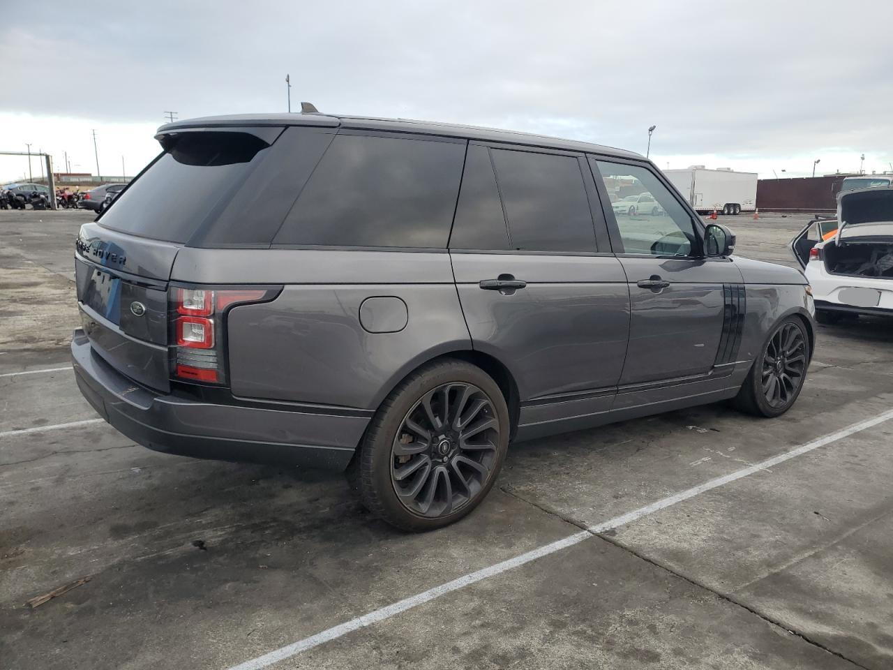 2016 Land Rover Range Rover - Image 3