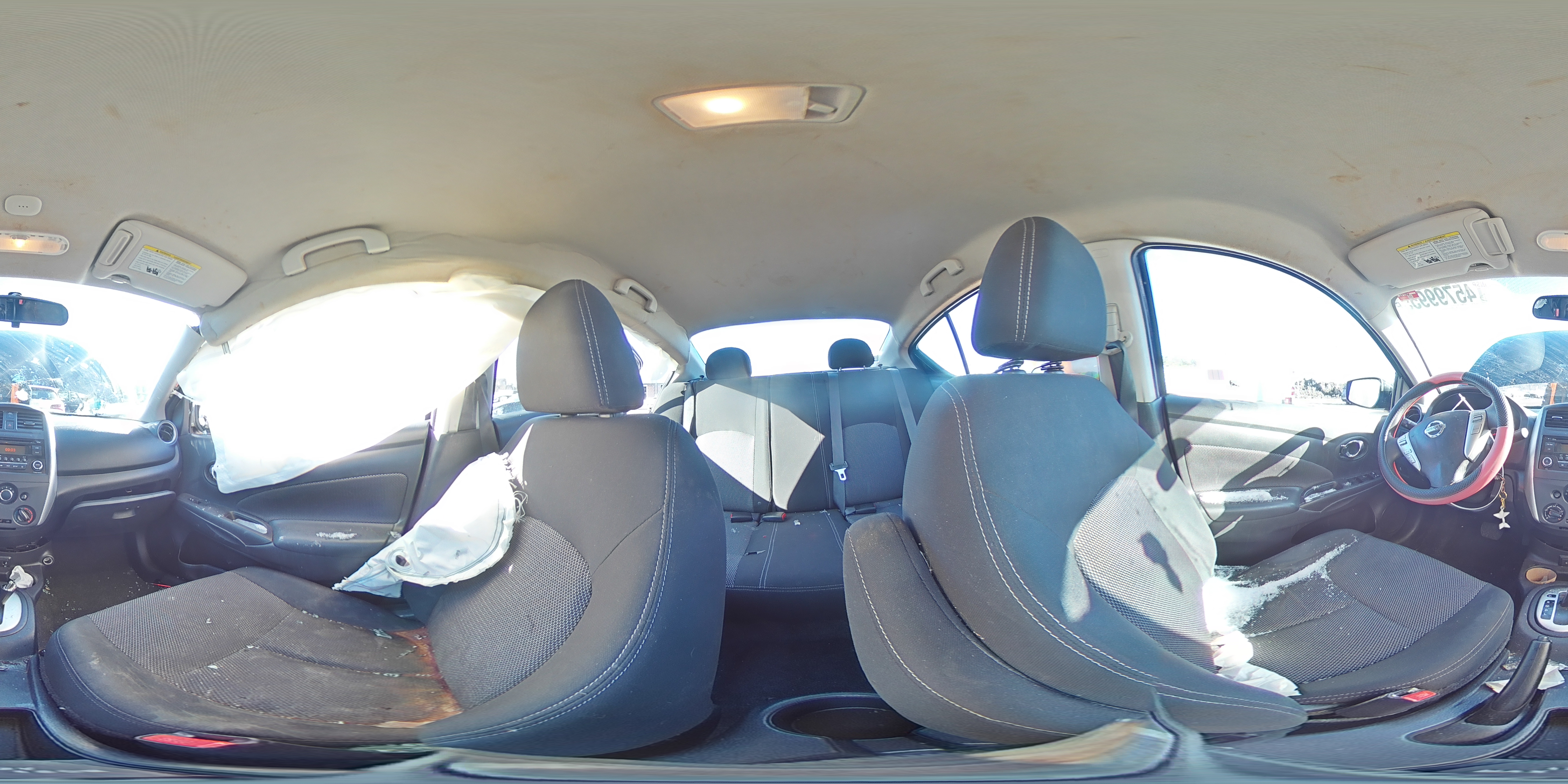 2017 Nissan Versa - Image 13