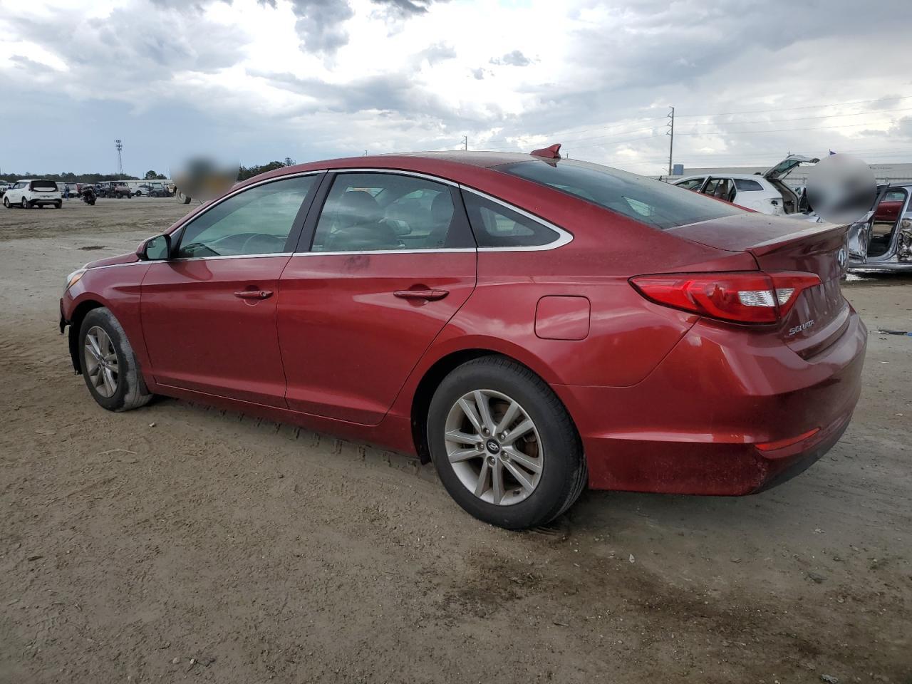 2016 Hyundai Sonata - Image 2