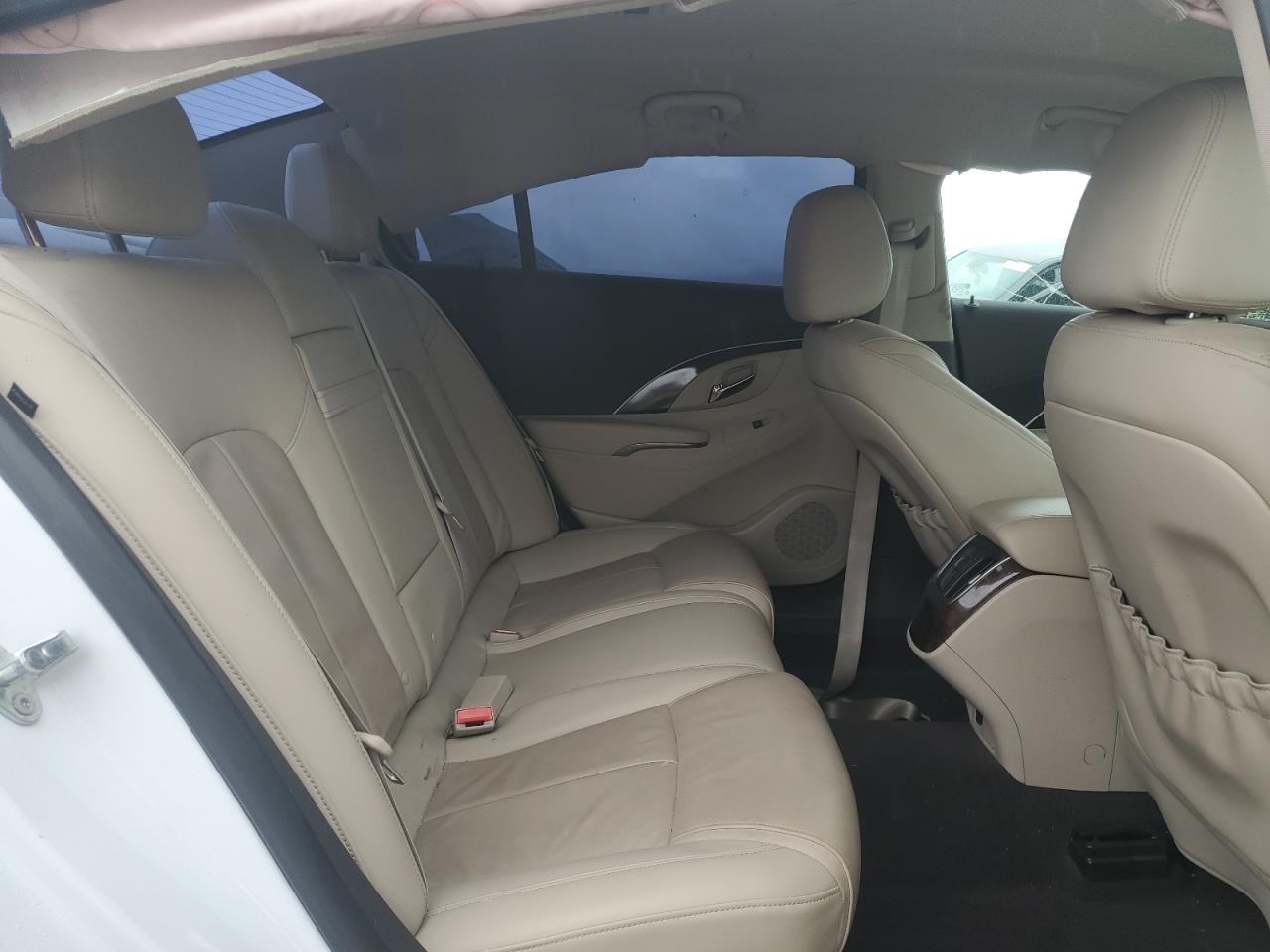 2015 Buick LaCrosse - Image 10