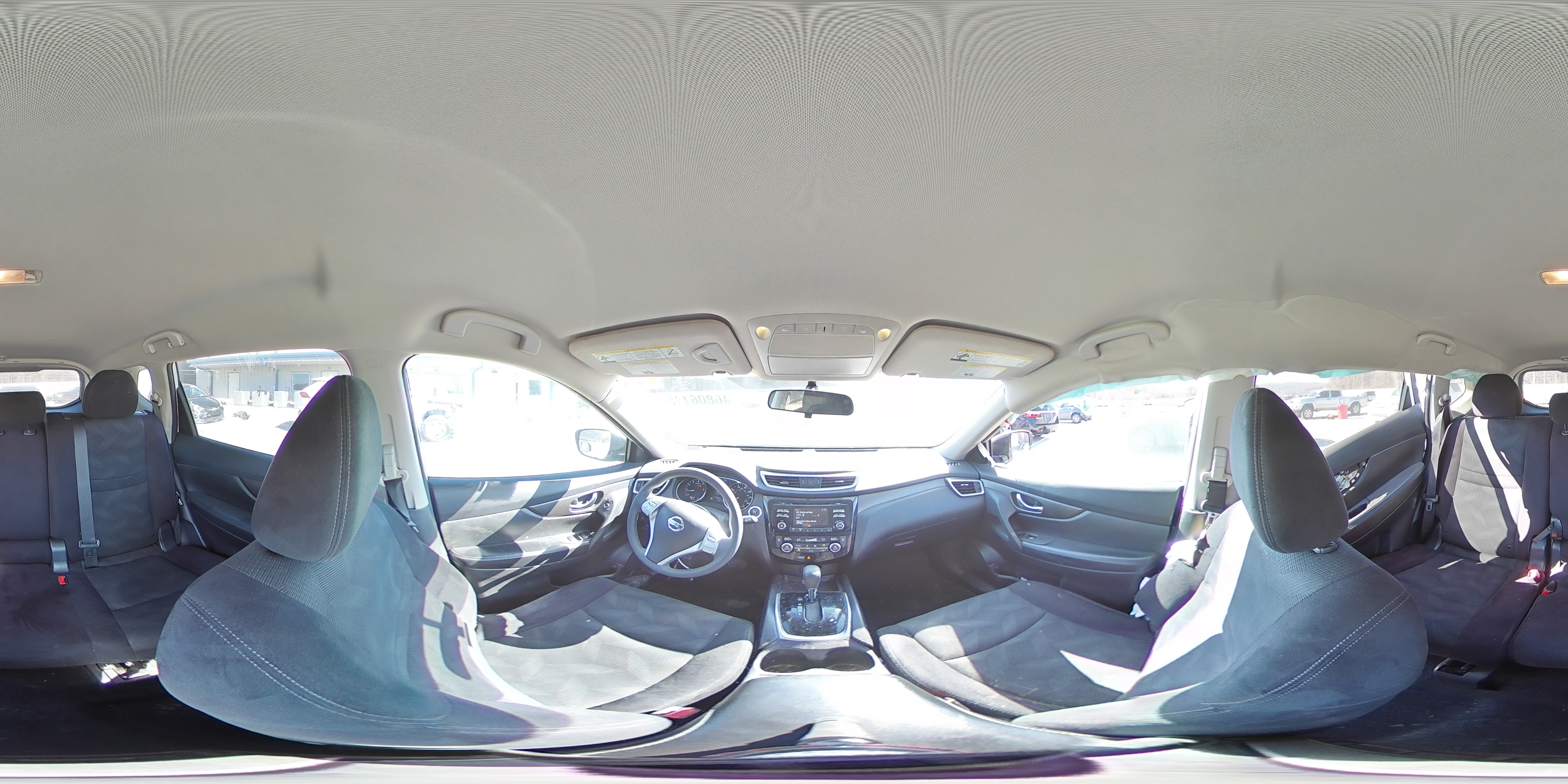 2015 Nissan Rogue - Image 12