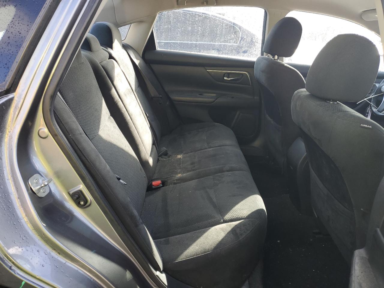2015 Nissan Altima - Image 10