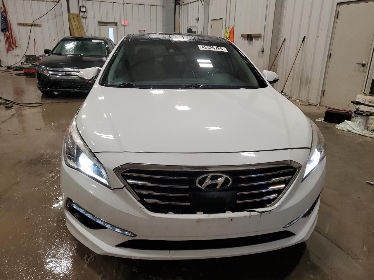2015 Hyundai Sonata - Image 5