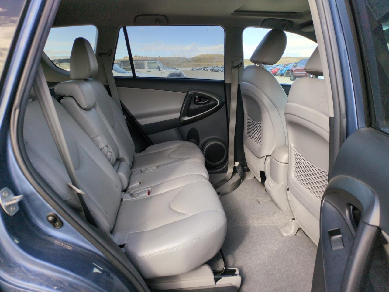 2012 Toyota RAV 4 - Image 10