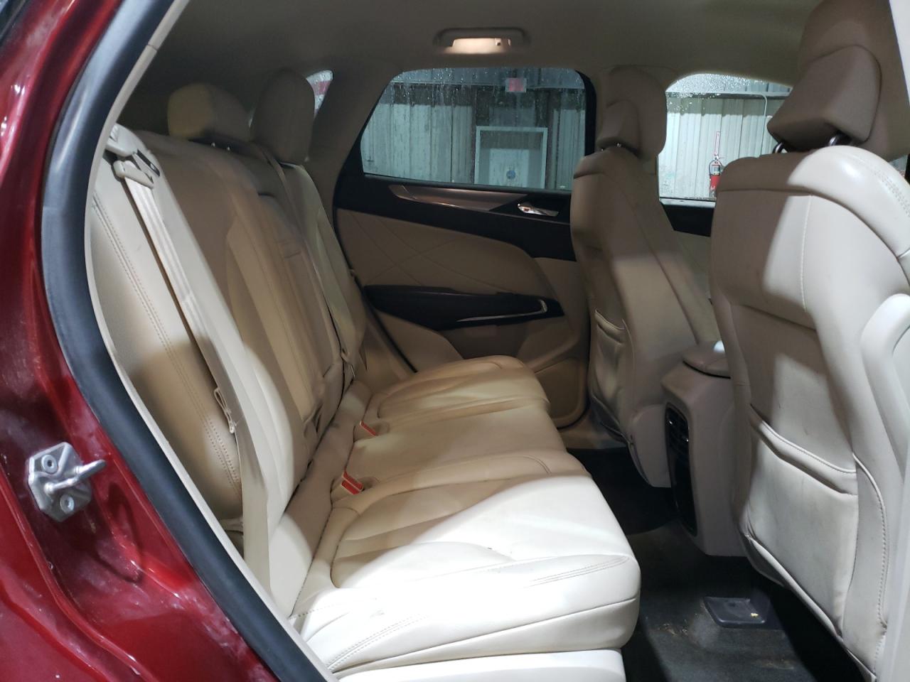 2017 Lincoln MKC - Image 12