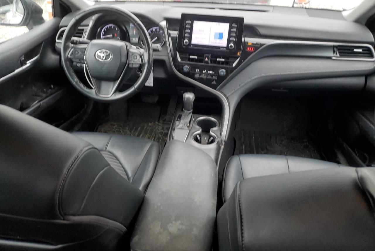 2021 Toyota Camry - Image 8