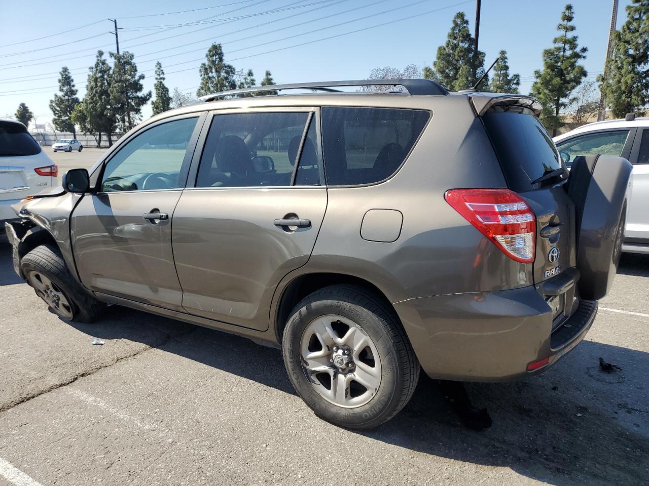 2011 Toyota RAV 4 - Image 2