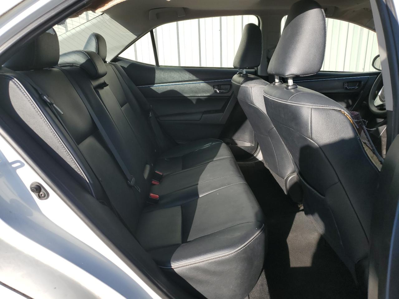 2015 Toyota Corolla - Image 10