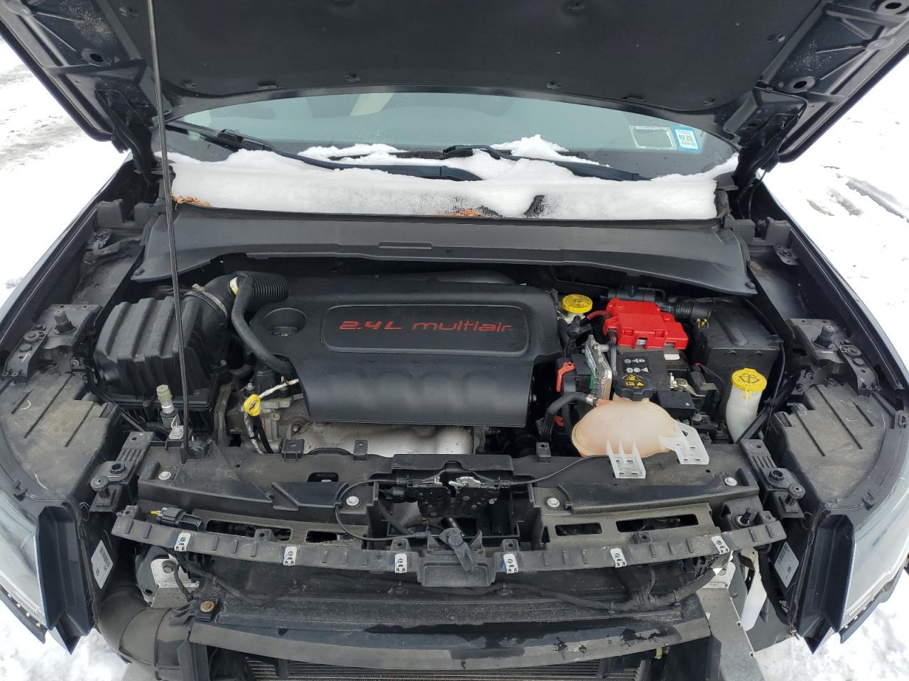 2019 Jeep Compass - Image 12