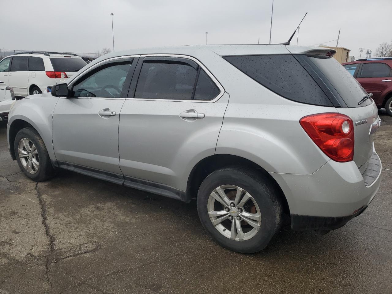 2012 Chevrolet Equinox - Image 2