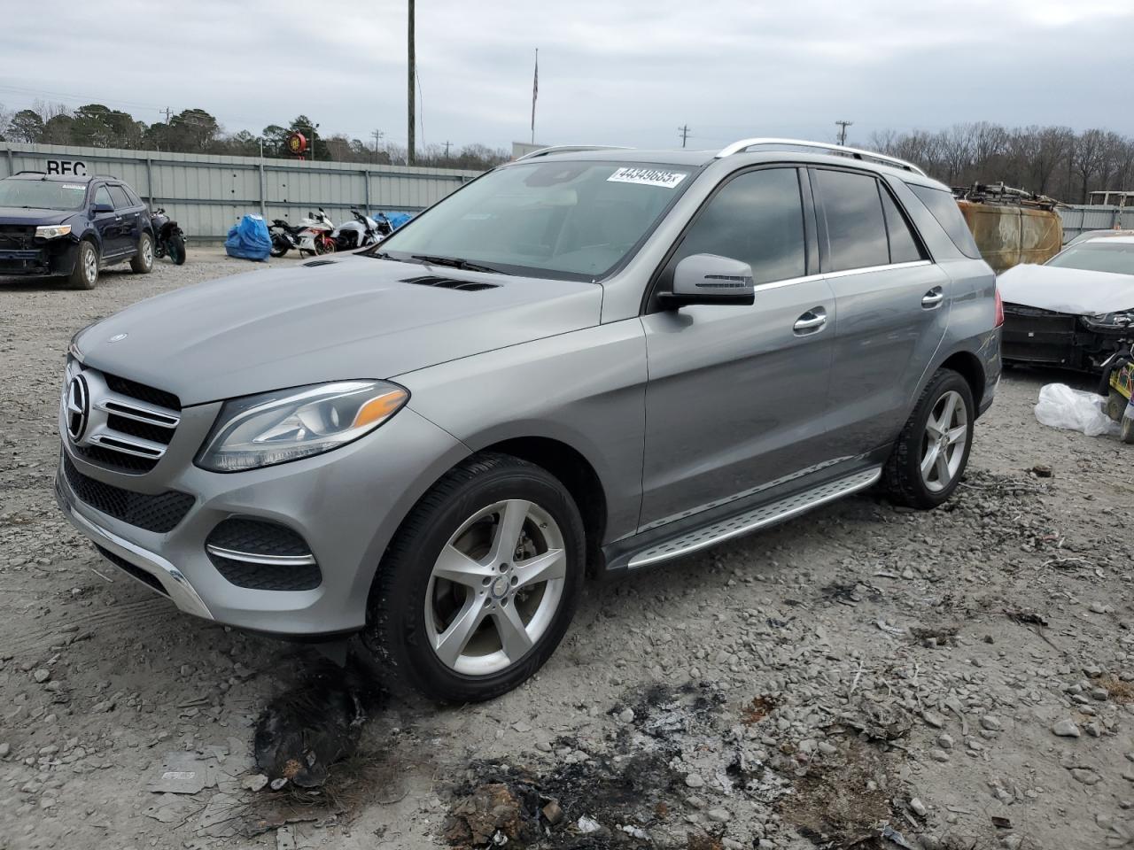 2016 Mercedes-Benz GLE - Image 1