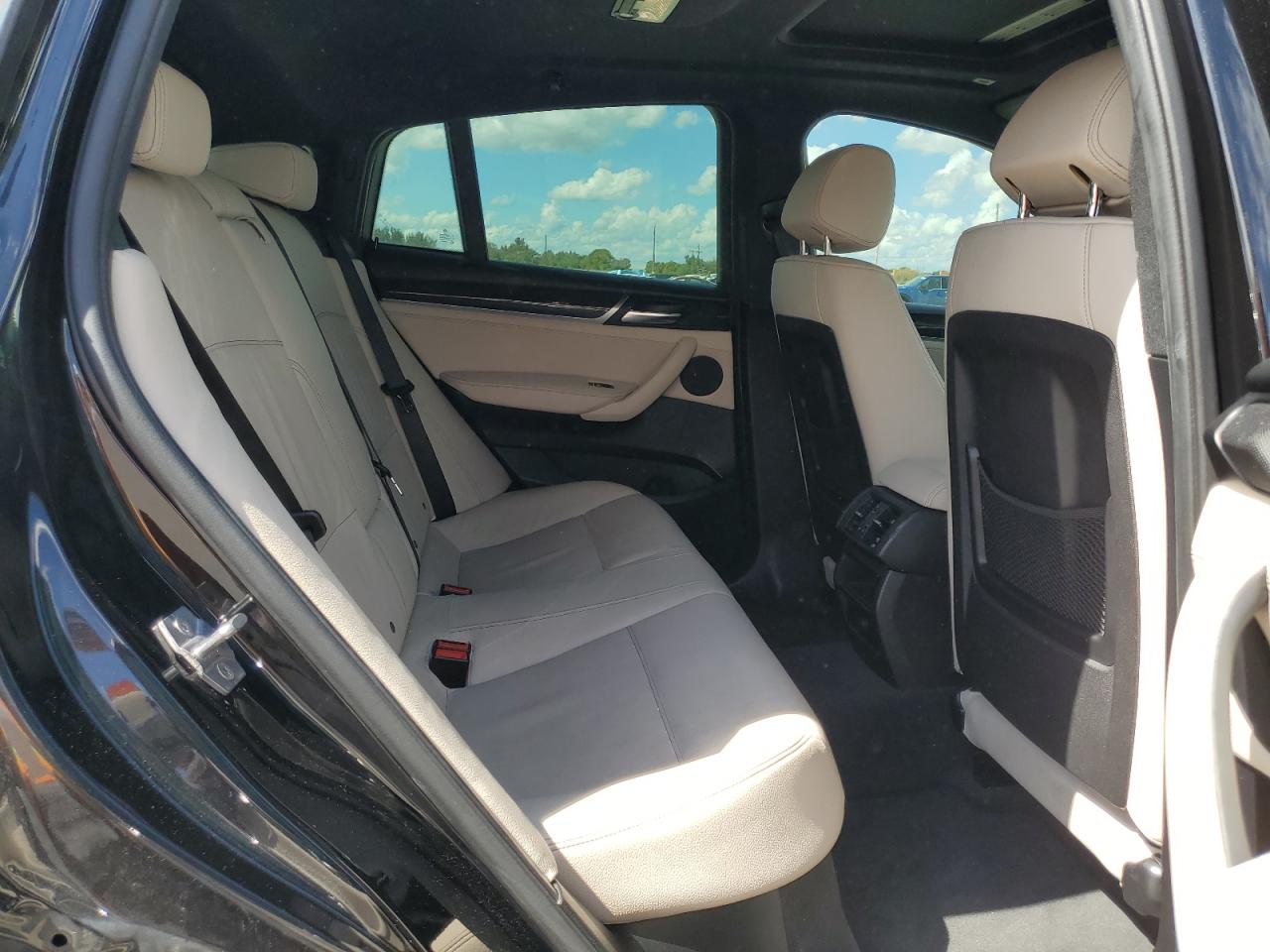 2016 BMW X4 - Image 10