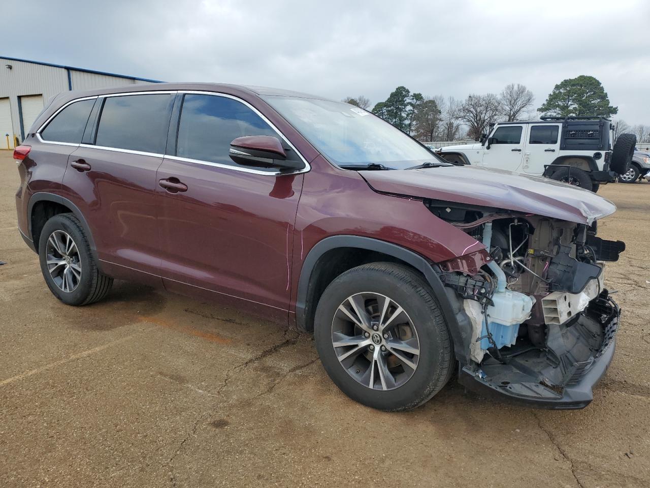2018 Toyota Highlander - Image 4
