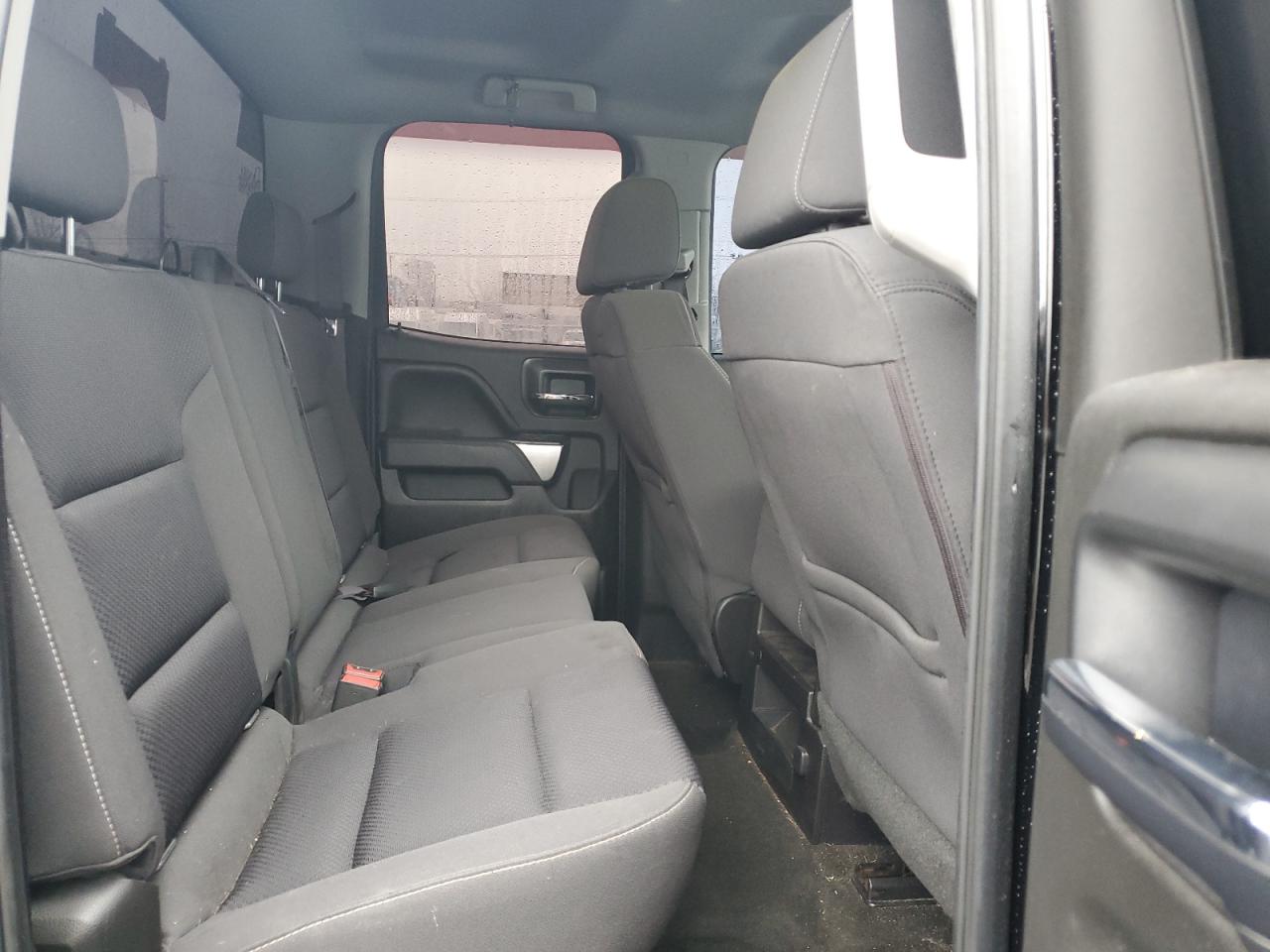 2016 Chevrolet Silverado - Image 10