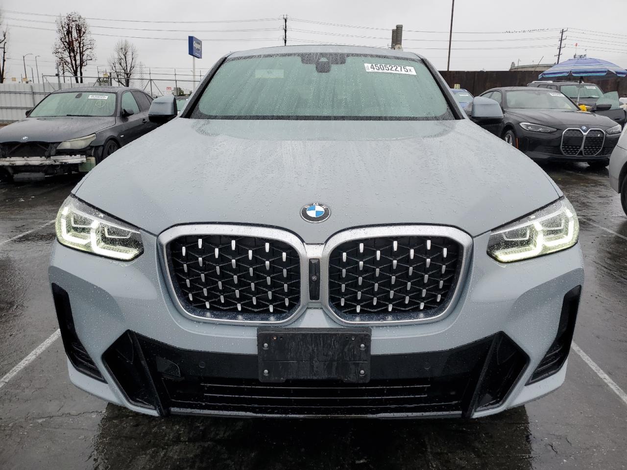 2022 BMW X4 - Image 5