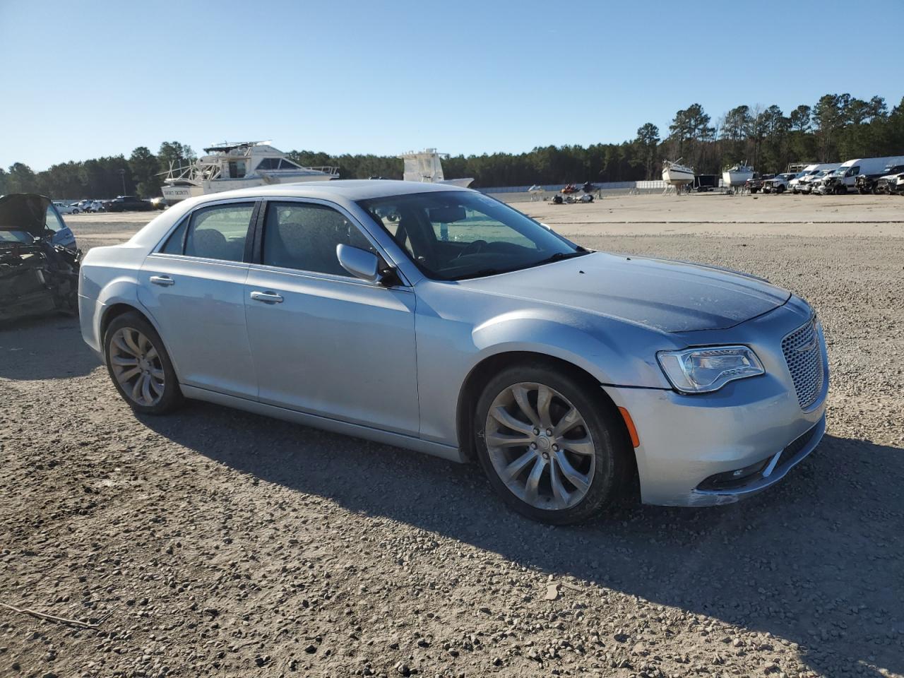 2013 Chrysler 300 - Image 4