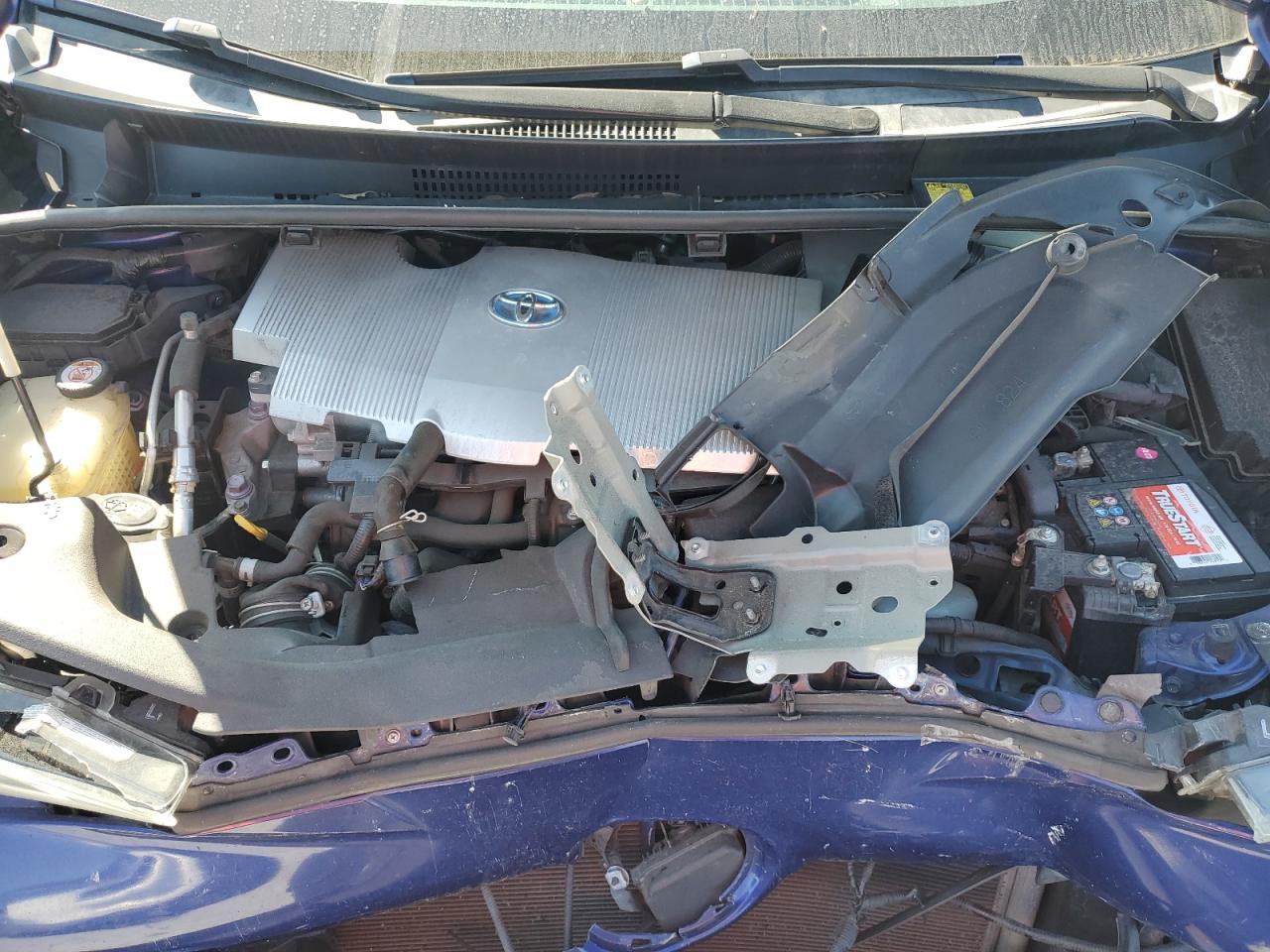 2018 Toyota Prius - Image 12