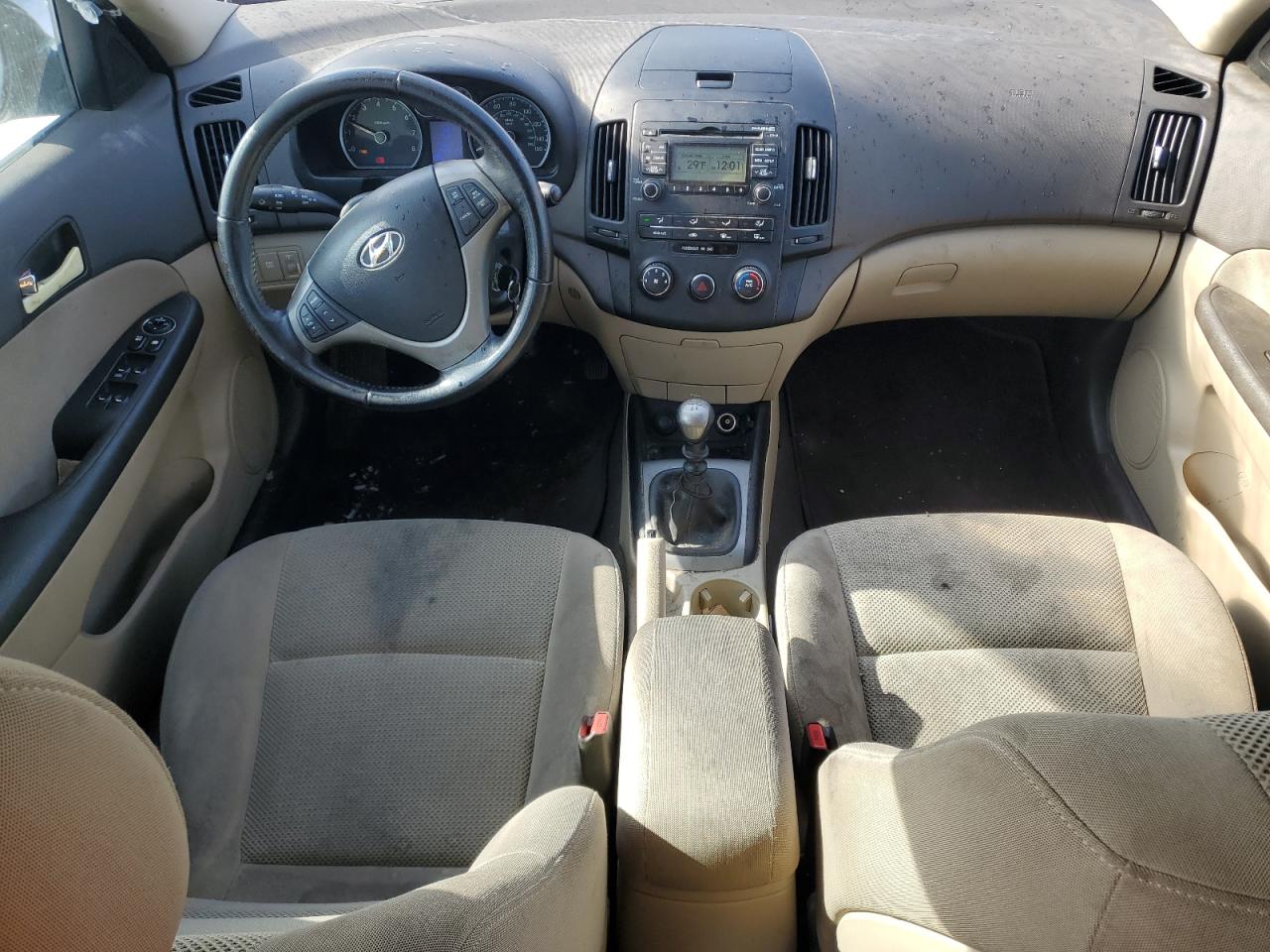 2009 Hyundai Elantra - Image 8