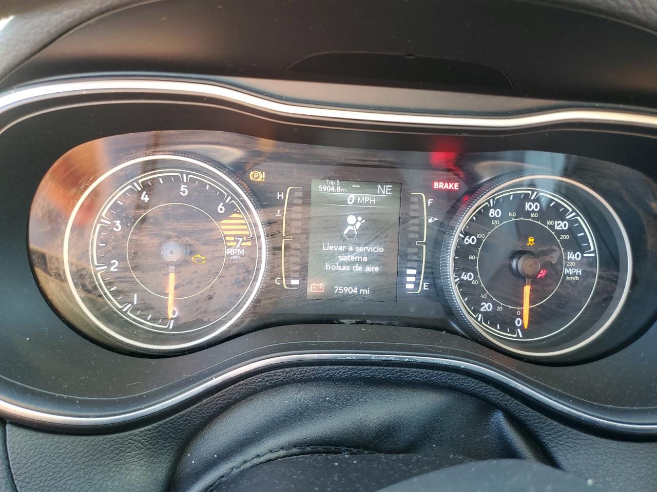 2020 Jeep Grand Cherokee - Image 9