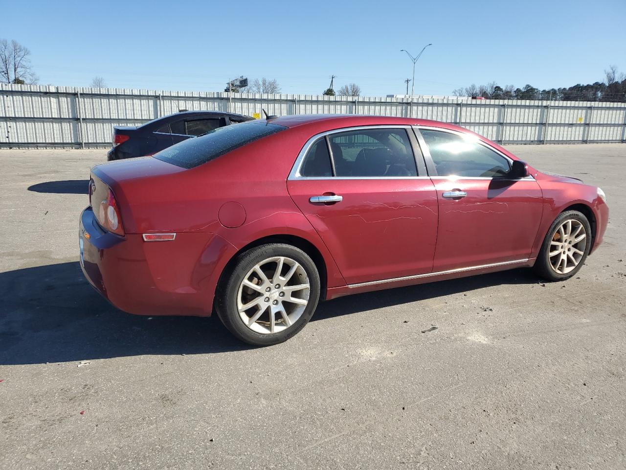 2011 Chevrolet Malibu - Image 3