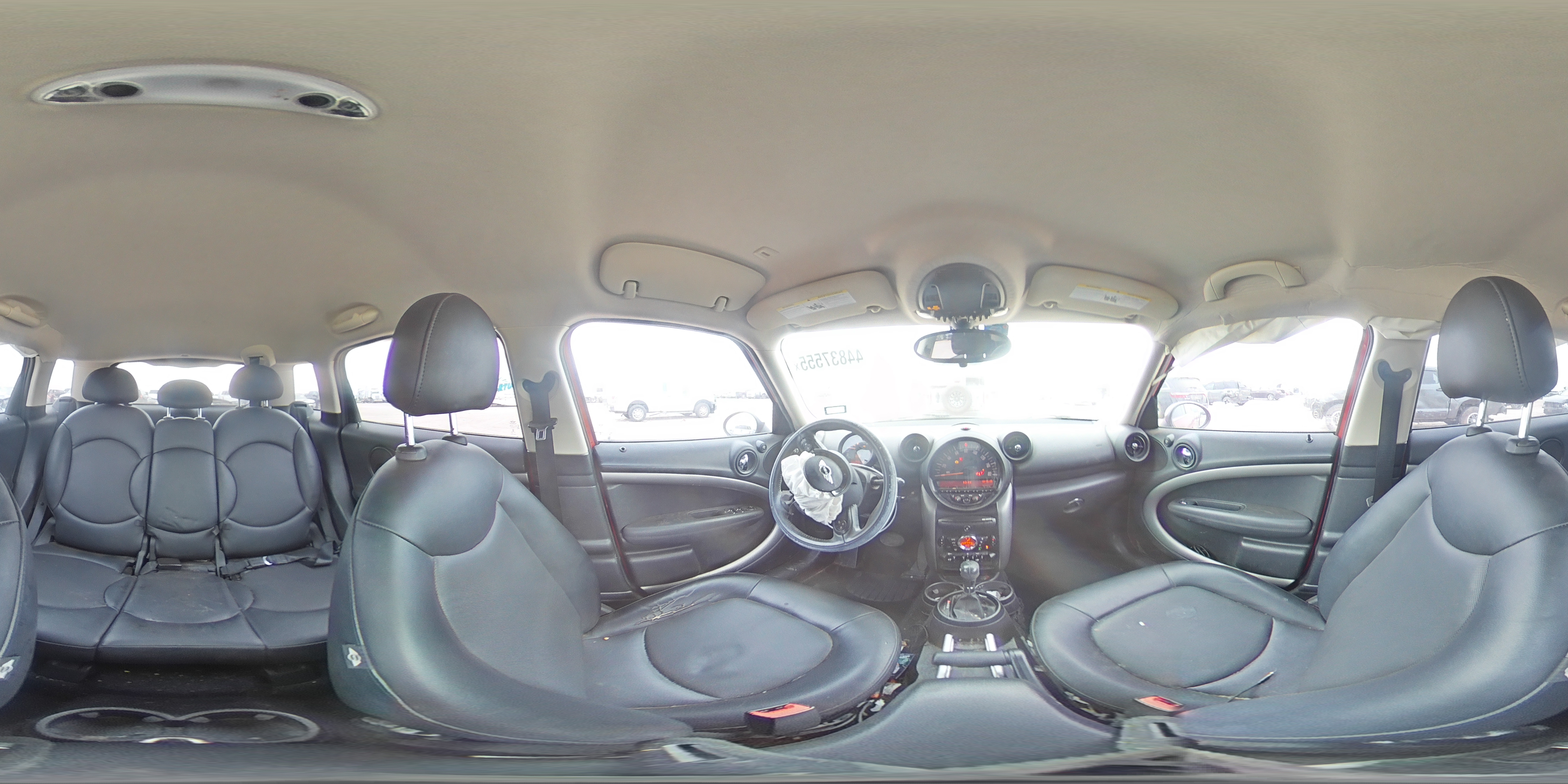 2015 MINI Cooper - Image 12