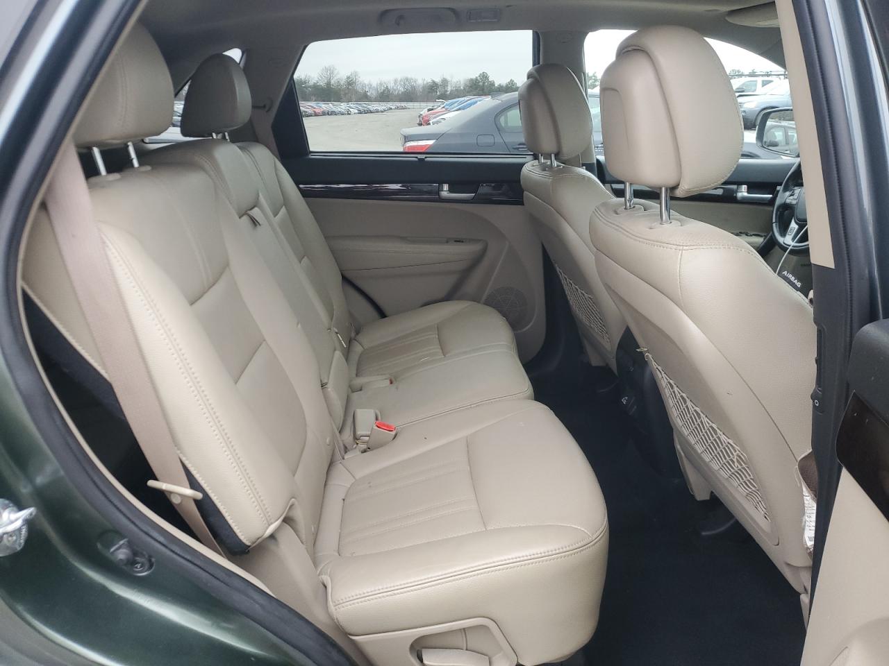 2014 Kia Sorento - Image 12